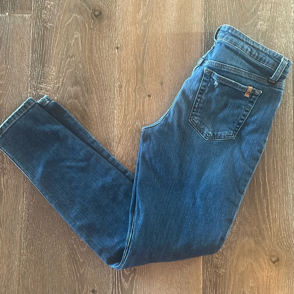 ✨joes jeans✨
💗Size 29
💗skinny ankle ankle